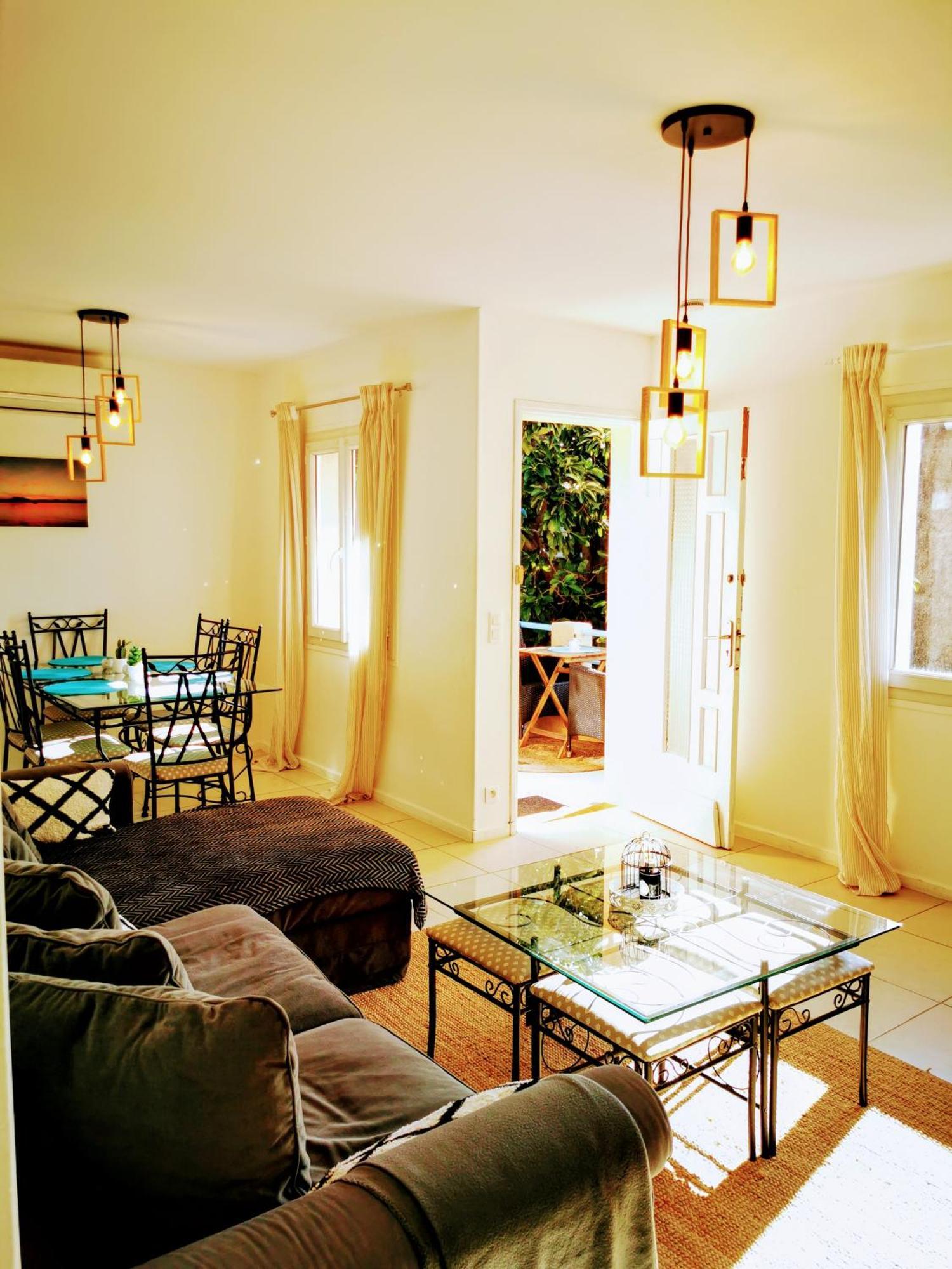 Grand Appartement 3 Chambres A 300M De La Plage Sainte-Maxime Ngoại thất bức ảnh